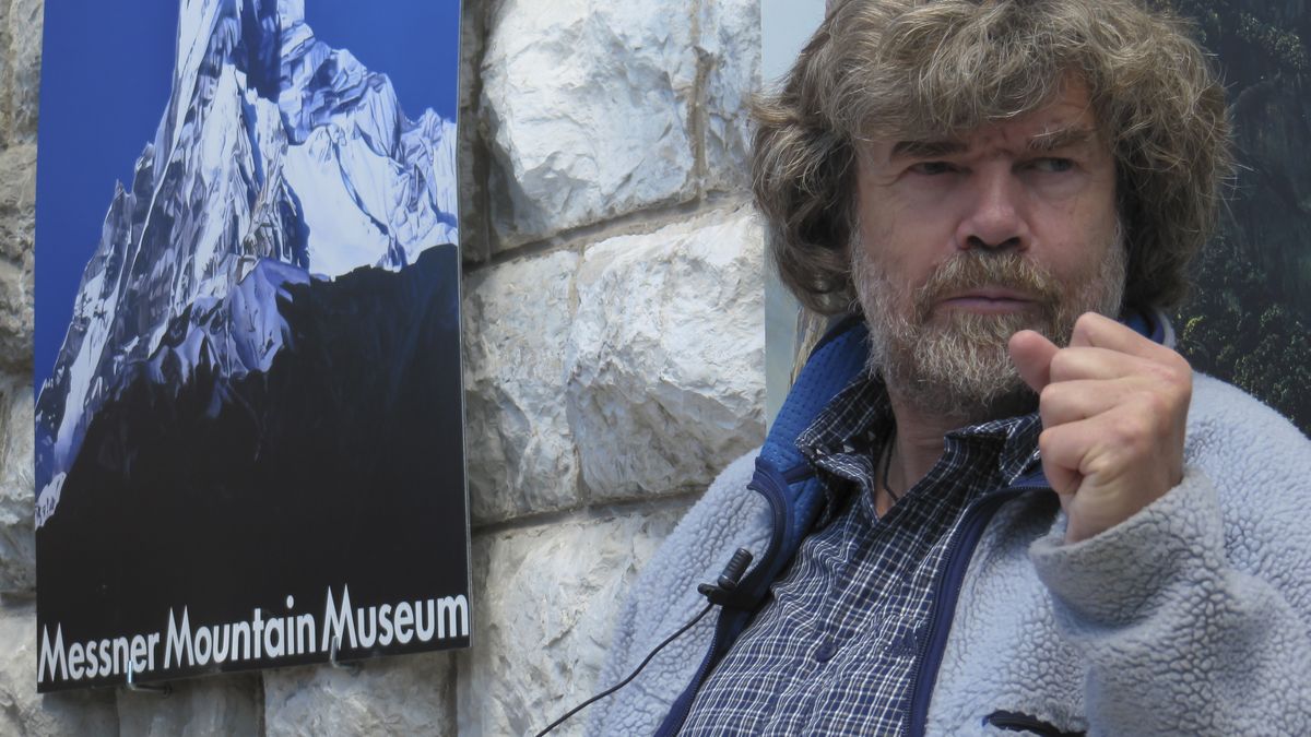 Plus de passages sur les sommets alpins, a demandé Messner.  La droite n’est pas d’accord